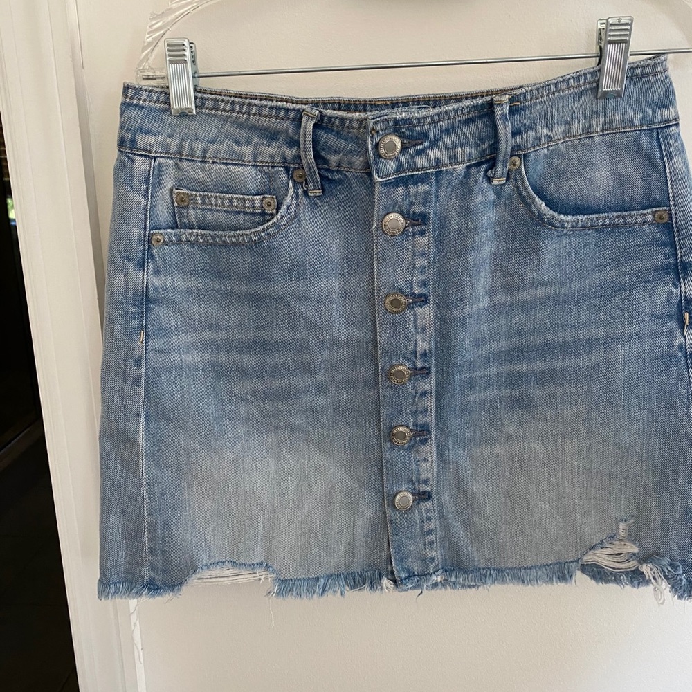 American Eagle denim skirt size 4